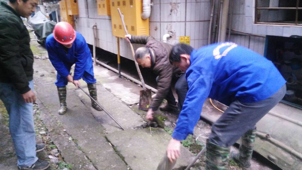 边坝清掏化粪池、管道疏通一站式服务<高效><技术><可靠>